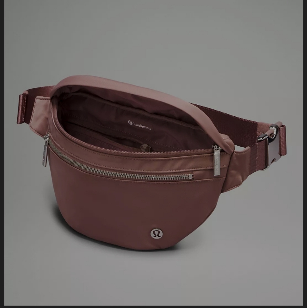 Lululemon City Adventurer Belt Bag 2.5L Colour Twilight Rose. New.Don't …